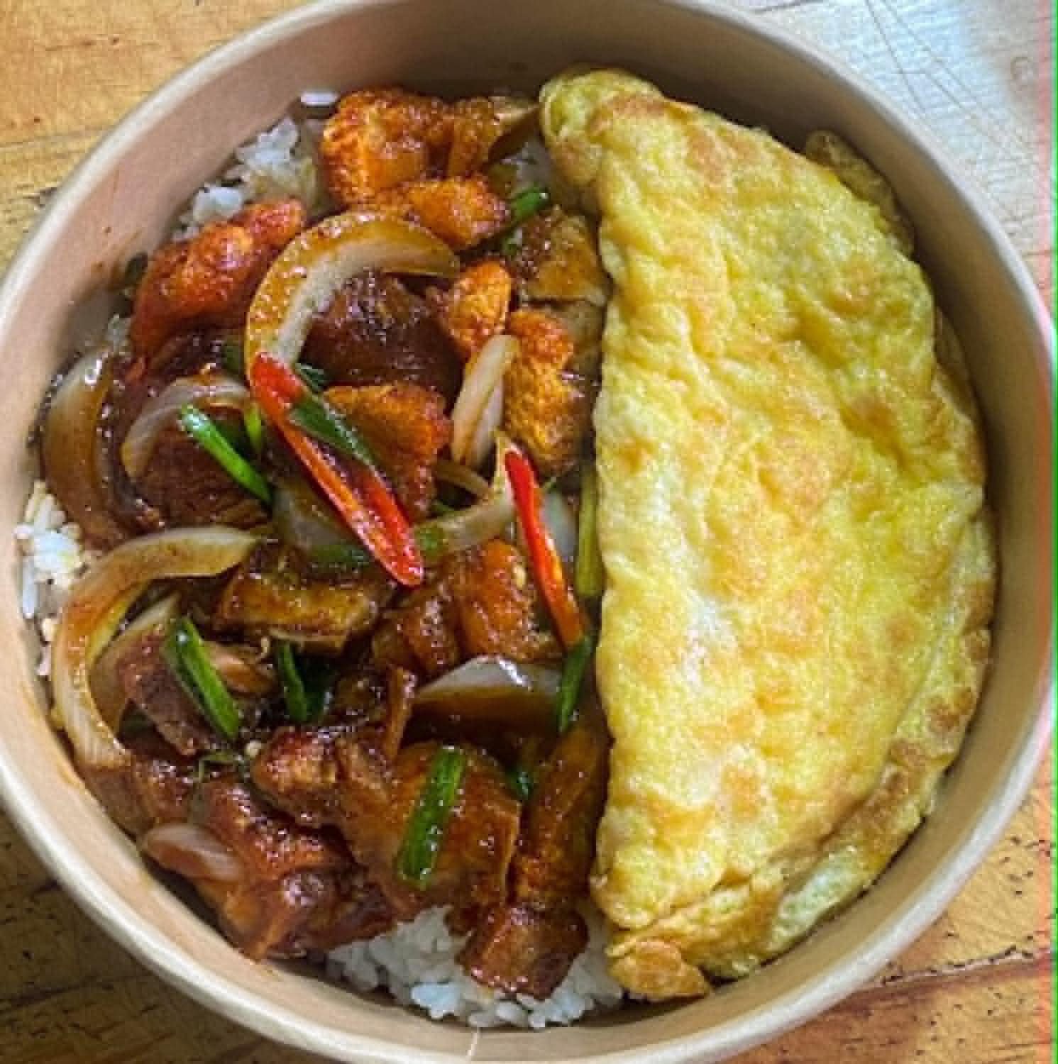 Ari rice bowl, cooked to order and ready for delivery